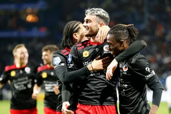 Geruchtenmolen: 'Ajax ziet Parrott als optie voor in de zomer'