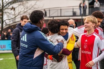 Ajax O17 boekt klinkende zege op de leeftijdgenoten van FC Volendam