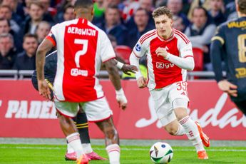 Godts blij met kans in Ajax 1: 'Als ik vaak de bal krijg, kan ik blijven aanvallen'