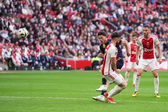 Van Wolfswinkel baalt: 'Wij hebben een volwassen elftal, dan dien je dat ook te laten zien'