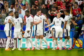 Engeland wint nipt van Servië op EK; Tadić moet genoegen nemen met invalbeurt