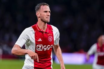 Van den Boomen hoopt op meer speeltijd bij Ajax: 'Denk dat ik goed genoeg ben om te spelen'