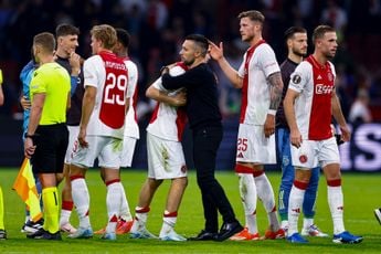 Mossou ziet de hand van Farioli: 'Maar Ajax gaat echt nog wel wat slechte wedstrijden spelen'