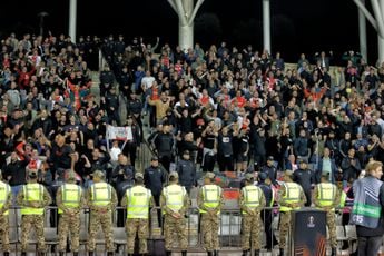 Ajax-supporters vermaken zich in Baku: bekijk hier foto's en filmpjes!