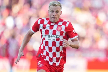 Van de Beek looft Keizer: 'Dat hij werd ontslagen, deed de spelers pijn'