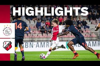 Ajax TV | Highlights Jong Ajax - Jong FC Utrecht | Keuken Kampioen Divisie