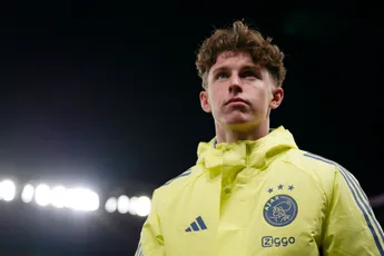 'Ajax verhuurt Faberski aan PEC Zwolle; geen optie tot koop in deal opgenomen'