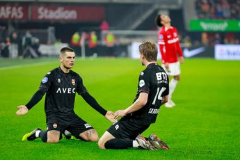 Willem II verrast AZ in Alkmaar, Feyenoord legt Almere City over de knie