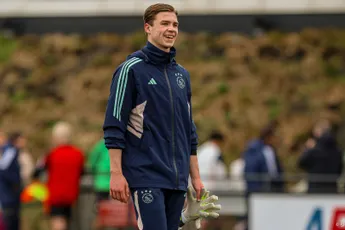 Ajax slaat volgende slag; toptalent Olgers (15) tekent eerste profcontract