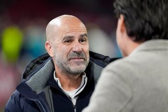 Bosz kritisch op PSV na nederlaag in Amsterdam: 'Ajax heeft verdiend gewonnen'