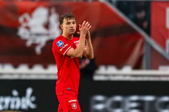 Oosting bevestigt dat Regeer op weg is naar Ajax: 'Kwestie van dagen'