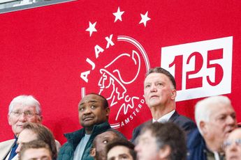 Rondom Ajax: Ajax steunt Babangida tijdens thuisduel met Almere City