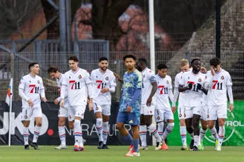 Futloos Jong Ajax lijdt harde nederlaag op bezoek bij Telstar
