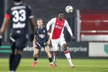 Johnson blinkt uit bij Jong Ajax, dat strijdend ten onder gaat tegen FC Eindhoven