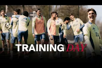 Ajax TV | Sun, Sprints & Smiles: Ajax Enjoying Training!