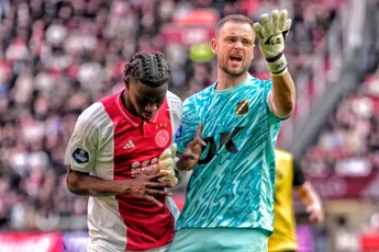 Ajax in zadel geholpen: 'Hoe langer het duurt, hoe meer kampioenselftal tegen zichzelf gaat spelen'