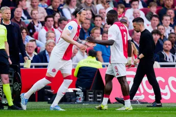 Kranten: 'Je kunt beter zeggen dat Ajax regelmatig bijna een uur verspeelt met Brobbey op het veld'