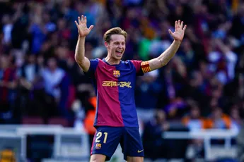 Buitenland: De Jong kampioen met FC Barcelona, ook Bergwijn viert feest