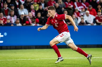 Fransen slaan toe in slotfase: EK O21 over voor Gaaei en Jong Denemarken