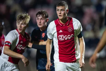 Janse jaagt op kansen in Ajax 1: 'Keihard aan de bak om mezelf te laten zien'