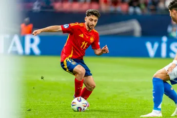 Ajax haalt met Moro nog een buitenspeler: 'Ajax zich ervan bewust dat verschilmaker nodig is'