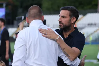 Fábregas is Ajax dankbaar: 'Prachtige wedstrijd van hoog niveau, mede dankzij Ajax'