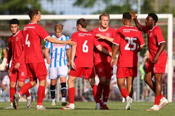 Rijkhoff staat volledig achter verhuur aan Almere City: 'Nog een jaar Jong Ajax geen logische stap'