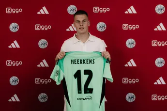 Ajax bevestigt transfer Heerkens; Kroes zeer enthousiast over talentvolle keeper