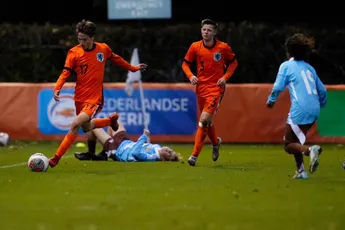 Verschillende Ajacieden komen in actie tijdens 2-0 overwinning van Oranje O17 op de VS