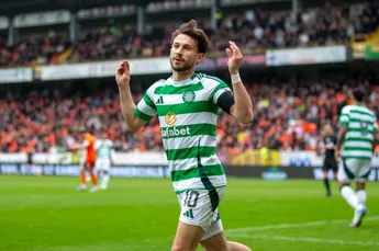 'Oud-Ajacied Kühn maakt miljoenentransfer naar Serie A'