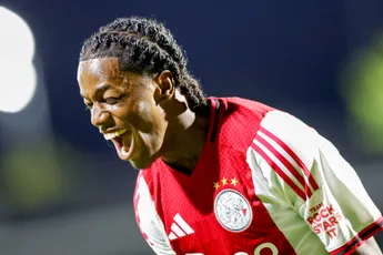 O'Niel in vorm bij Jong Ajax: 'Vanaf daar verder kijken hoe het loopt'