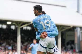 Schildkamp deelt 'prikkelende gedachte' voor zes-positie Ajax: 'Die moet daar weg'