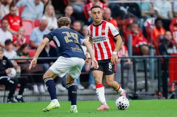 PSV draait achterstand tegen Go Ahead Eagles om en wint Johan Cruijff Schaal