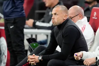 Zwart ziet verwachte problemen terug bij Ajax: 'Kun je nu eigenlijk één-op-één projecteren op de situatie nu'