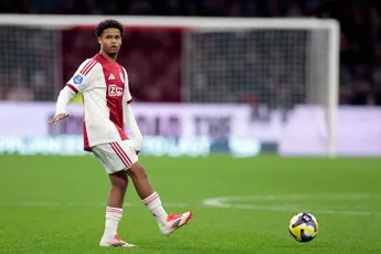 Alders verheugd na debuut in Ajax 1: 'Het werd al een beetje geseind'