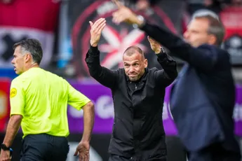 Ajax is in opbouw: 'Alsof Farioli hem een Ikeadoos met tweeduizend losse onderdeeltjes gaf'