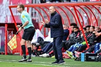 Derksen ziet bijzondere opvolger Heitinga: 'De man om Ajax weer terug te brengen naar de top'