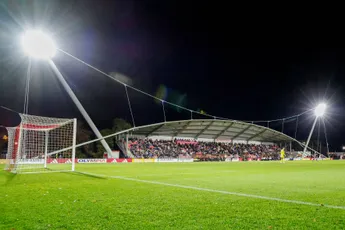 Ajax zet in op komst jeugdinternationals Hooiveld en Nelisse