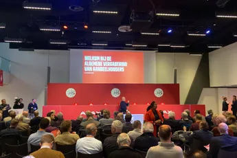 Anbeek fel richting de media: 'Onjuiste informatie die ik over Ajax lees is schrikbarend'