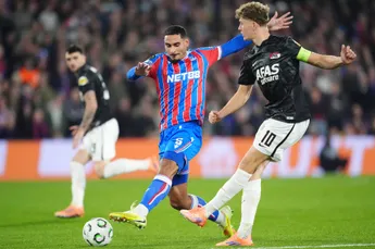 AZ verliest lastige uitwedstrijd bij Crystal Palace in Conference League
