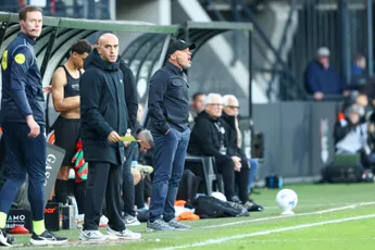 Vermeulen tipt Eredivisie-trainer als mogelijke nieuwe coach van Ajax: 'Zou dan gaan praten'