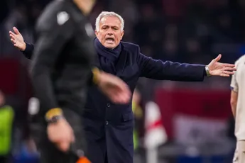 Sneijder geschikte technisch directeur voor Ajax volgens Mourinho: 'Hij is slim en wijs'
