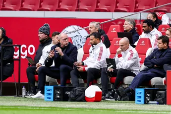 Grim zorgt voor compacte organisatie bij Ajax: 'Belangrijk dat we succesbeleving hebben'