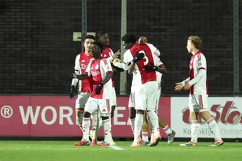 Weijs ziet lichtpuntjes bij Ajax: 'Wij winnen en er breekt jeugd door bij Ajax 1'