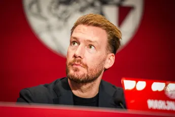 Driessen haalt vernietigend uit: 'Bedrieger als Beuker kun je niet handhaven als directielid'