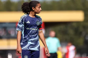 Ajax O15 verzekert zich van algeheel landskampioenschap na ruime zege op AZ