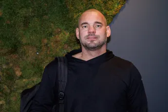 'Sneijder is een heel goede optie om de boel daar op sleeptouw te nemen'