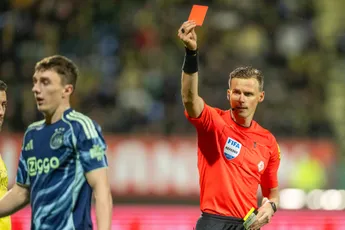 NB: 'Baas zijn gele kaarten waren dom, Ajax zal zonder hem verzwakt zijn tegen Feyenoord'