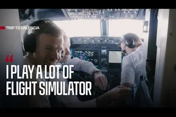 Ajax TV | Travelling with Ajax to Spain! 'It's like a candy store!' ✈️