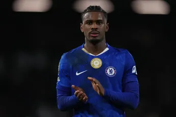 Hato bespreekt situatie bij Chelsea: 'Ik word elke dag beter om speeltijd te krijgen die ik wil'